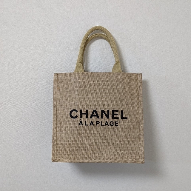 CHANEL(シャネル)の新品　 シャネルノベルティ　リネントートバック レディースのバッグ(トートバッグ)の商品写真