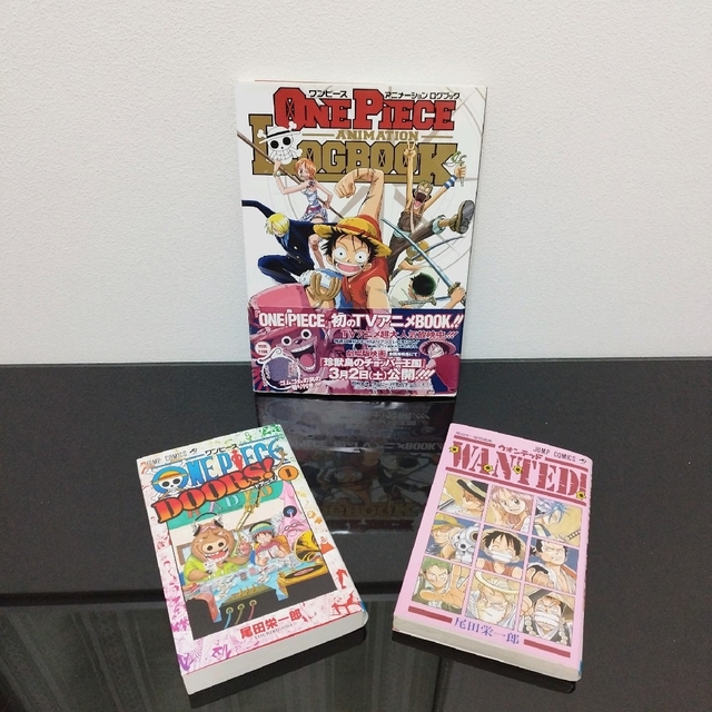 ワンピース ONE PIECE 全巻セット 1巻から105巻まで 映画関連本8冊-