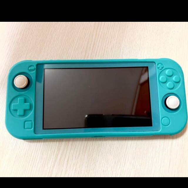 Nintendo Switch(ニンテンドースイッチ)のNintendo Switch Light ターコイズブルー エンタメ/ホビーのゲームソフト/ゲーム機本体(携帯用ゲーム機本体)の商品写真