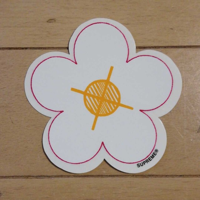 Supreme(シュプリーム)のSUPREME BEEN HIT STICKER メンズのファッション小物(その他)の商品写真