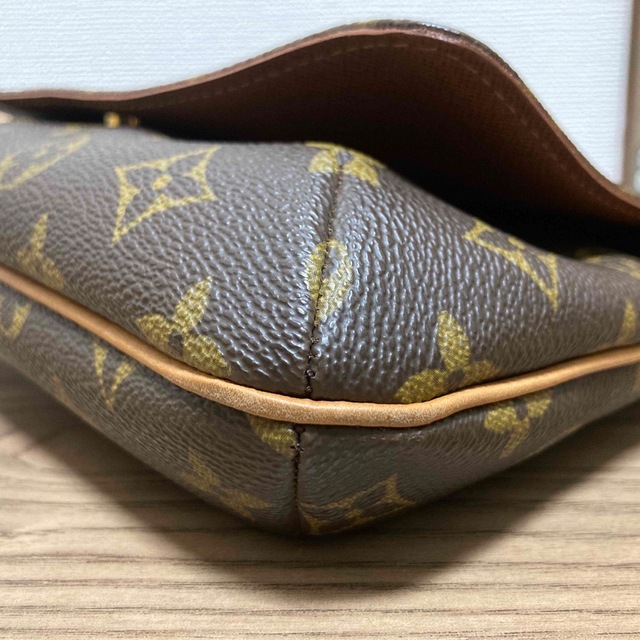 LOUIS VUITTON ルイ・ヴィトン　ショルダーバック 7