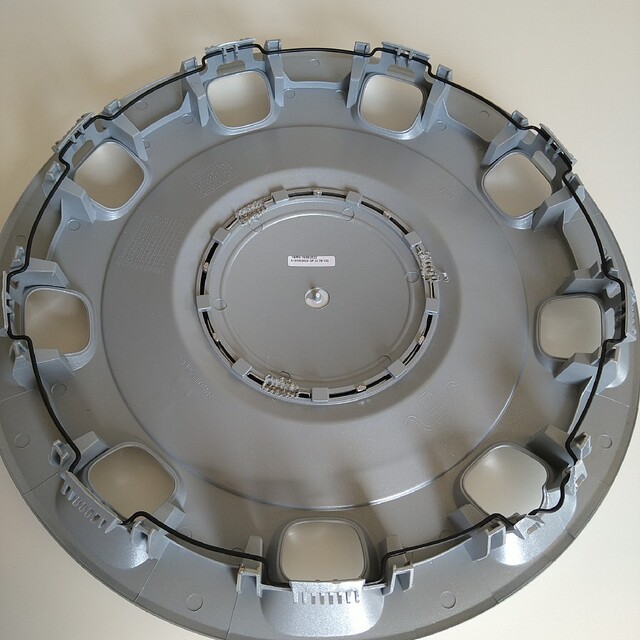 ホイールキャップ3枚 fiat500 国産品 9240円引き www.toyotec.com