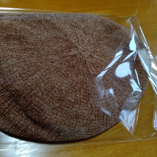 新品☆モールベレー帽 ブラウン 茶色 earth music ＆ ecology レディースの帽子(ハンチング/ベレー帽)の商品写真