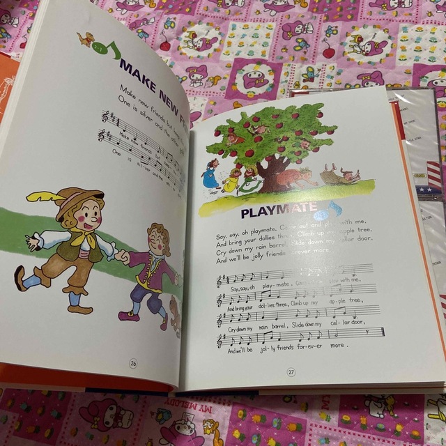 BING BANG BOOM CLUB 本とCD2枚 子供英語教育 エンタメ/ホビーの本(語学/参考書)の商品写真