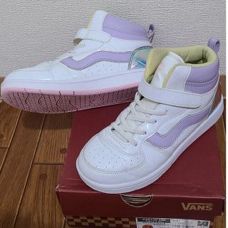 ヴァンズ(VANS)のVANS スニーカー ホワイト/ラベンダー22㎝(スニーカー)