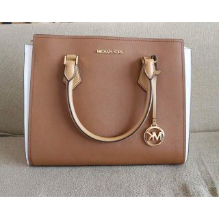 マイケルコース(Michael Kors)のマイケルコース♡バイカラー(ハンドバッグ)