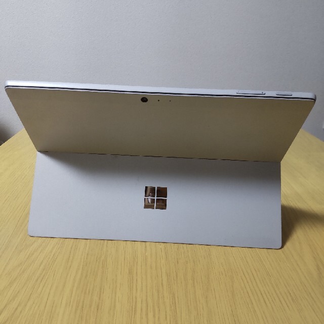 Surface Pro 5 model:1796 Core i5 256GB