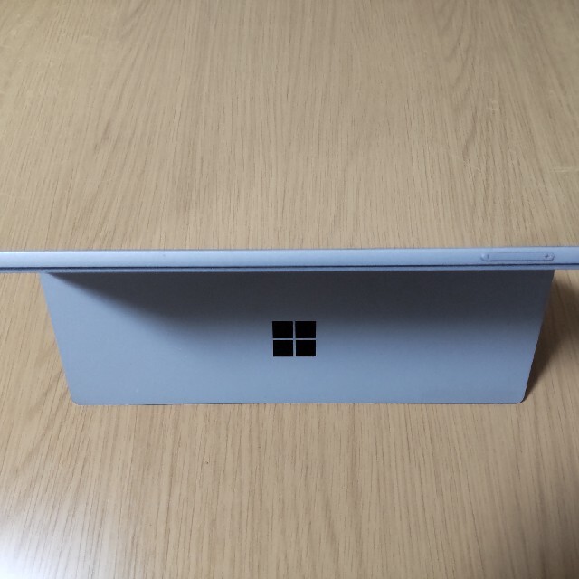 Surface Pro 5 model:1796 Core i5 256GB 5