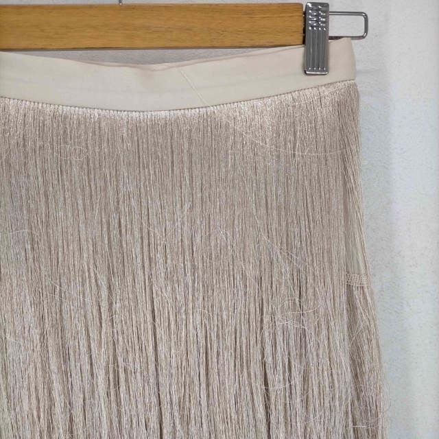 moussy(マウジー)のmoussy(マウジー) FEATHER LIKE FRINGE SKIRT レディースのスカート(その他)の商品写真