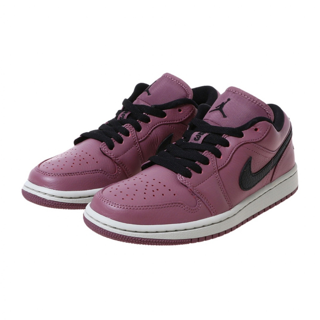 NIKE WMNS AIR JORDAN 1 LOW SE