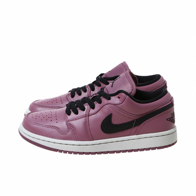 NIKE(ナイキ)のNIKE WMNS AIR JORDAN 1 LOW SE メンズの靴/シューズ(スニーカー)の商品写真