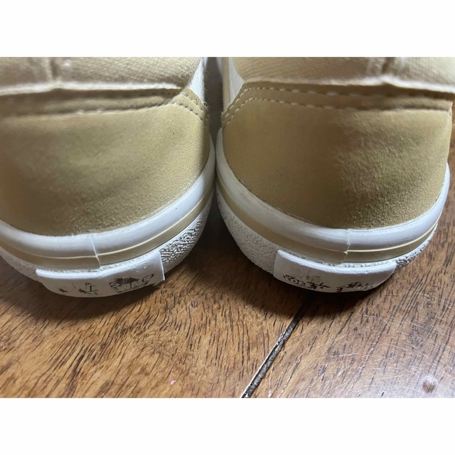 VANS(ヴァンズ)のvans old skool ベージュ　16cm キッズ/ベビー/マタニティのキッズ靴/シューズ(15cm~)(スニーカー)の商品写真