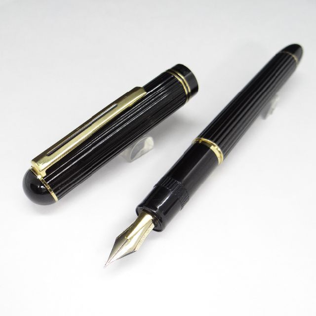 耐熱 二層 足あとぐらす (M) 【旧品・美品】パイロット 初代ジャスタス