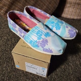 トムズ(TOMS)の新品★TOMS　トムズ(スリッポン/モカシン)