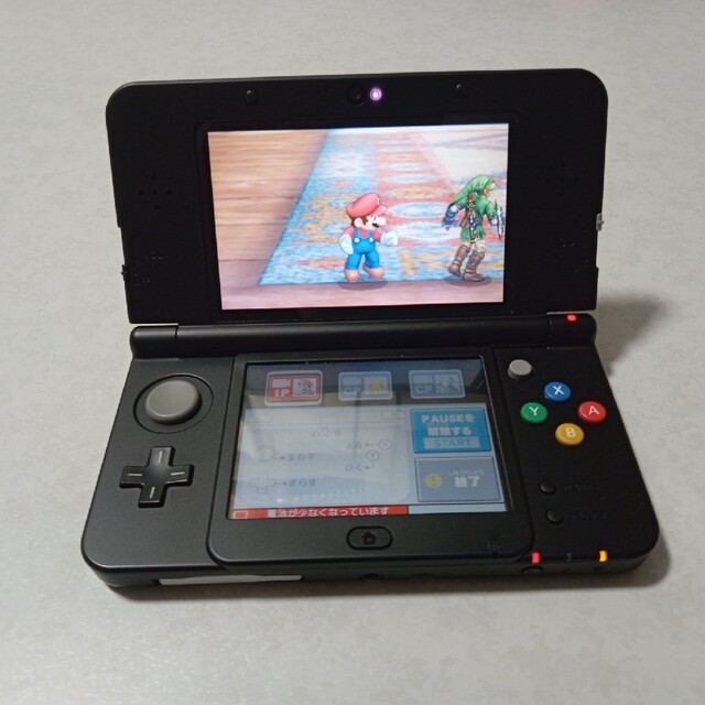 ニンテンドー3DS(ニンテンドー3DS)のニューニンテンドー3DS ブラック本体 エンタメ/ホビーのゲームソフト/ゲーム機本体(携帯用ゲーム機本体)の商品写真