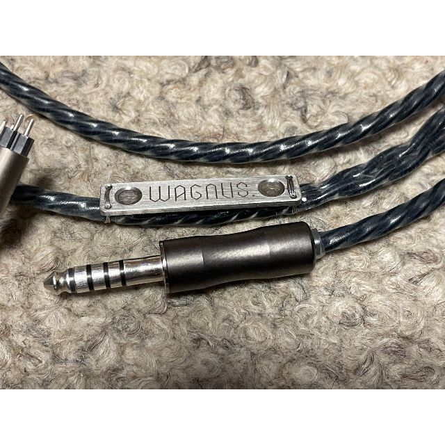 [取置き品] Zillion Sheep NU-1 4.4mm to 2pin スマホ/家電/カメラのオーディオ機器(ヘッドフォン/イヤフォン)の商品写真