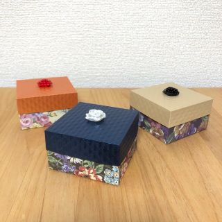 ボックス　ハンドメイド　箱(その他)