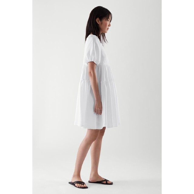 COS - 【完売品】COS ミニワンピース XSサイズ ホワイトの通販 COS - 【完売品】COS ミニワンピース XSサイズ ホワイトの通販