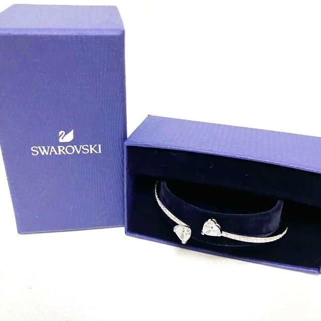 SWAROVSKI(スワロフスキー)のSWAROVSKI スワロフスキー シルバー ソウルハート ブレスレット レディースのアクセサリー(ブレスレット/バングル)の商品写真