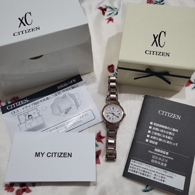 CITIZEN　さくらピンク　ソーラー腕時計