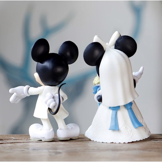 【台座付き】ディズニー　フィギュア　ミッキーマウス　ミニーマウス　ウェディング 5
