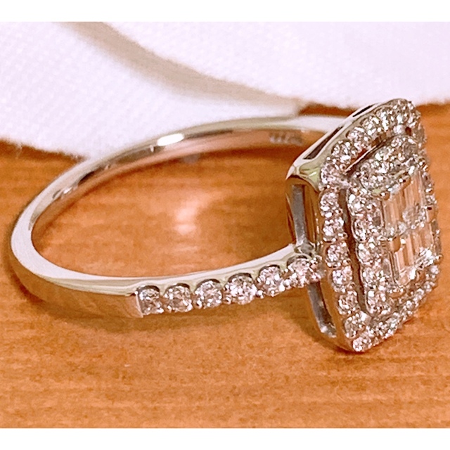 上質❣️照り照り✨2種カット❣️D0.50CT✨プラチナスクエアダイヤ