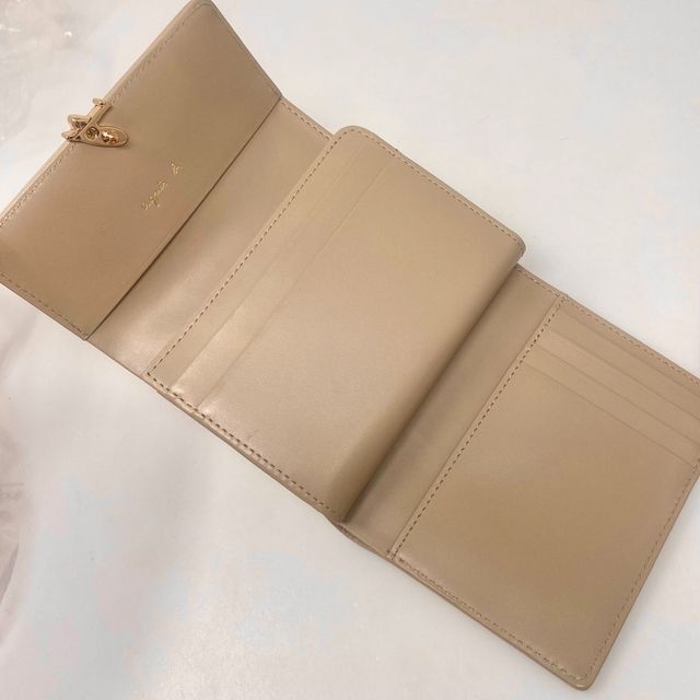 未使用 agnes b. voyage アニエスベー 財布 ベージュ-