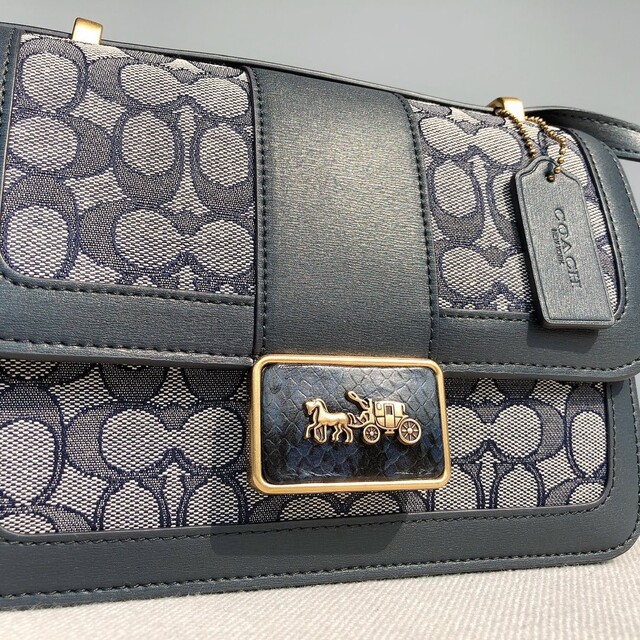 (台湾コーチ限定) COACHコーチ ALIE SIGNATURE 日本未販売