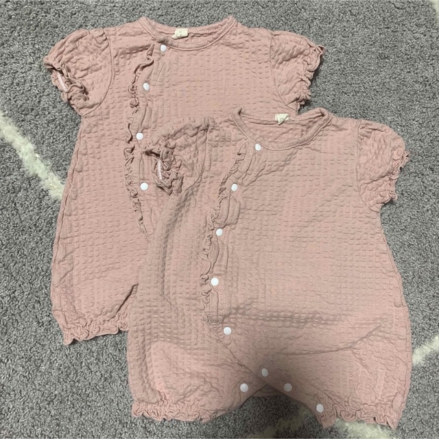 ピンクロンパース キッズ/ベビー/マタニティのベビー服(~85cm)(ロンパース)の商品写真