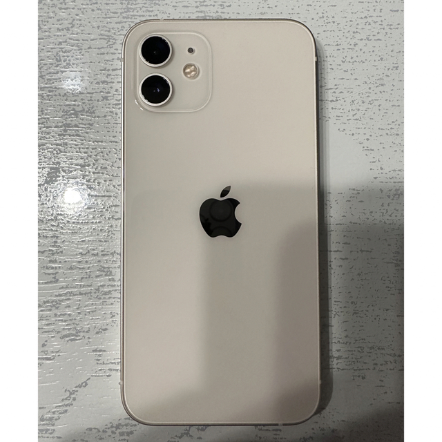 iPhone(アイフォーン)のiPhone12 128gb ホワイト simフリー 本体 白 white スマホ/家電/カメラのスマートフォン/携帯電話(スマートフォン本体)の商品写真