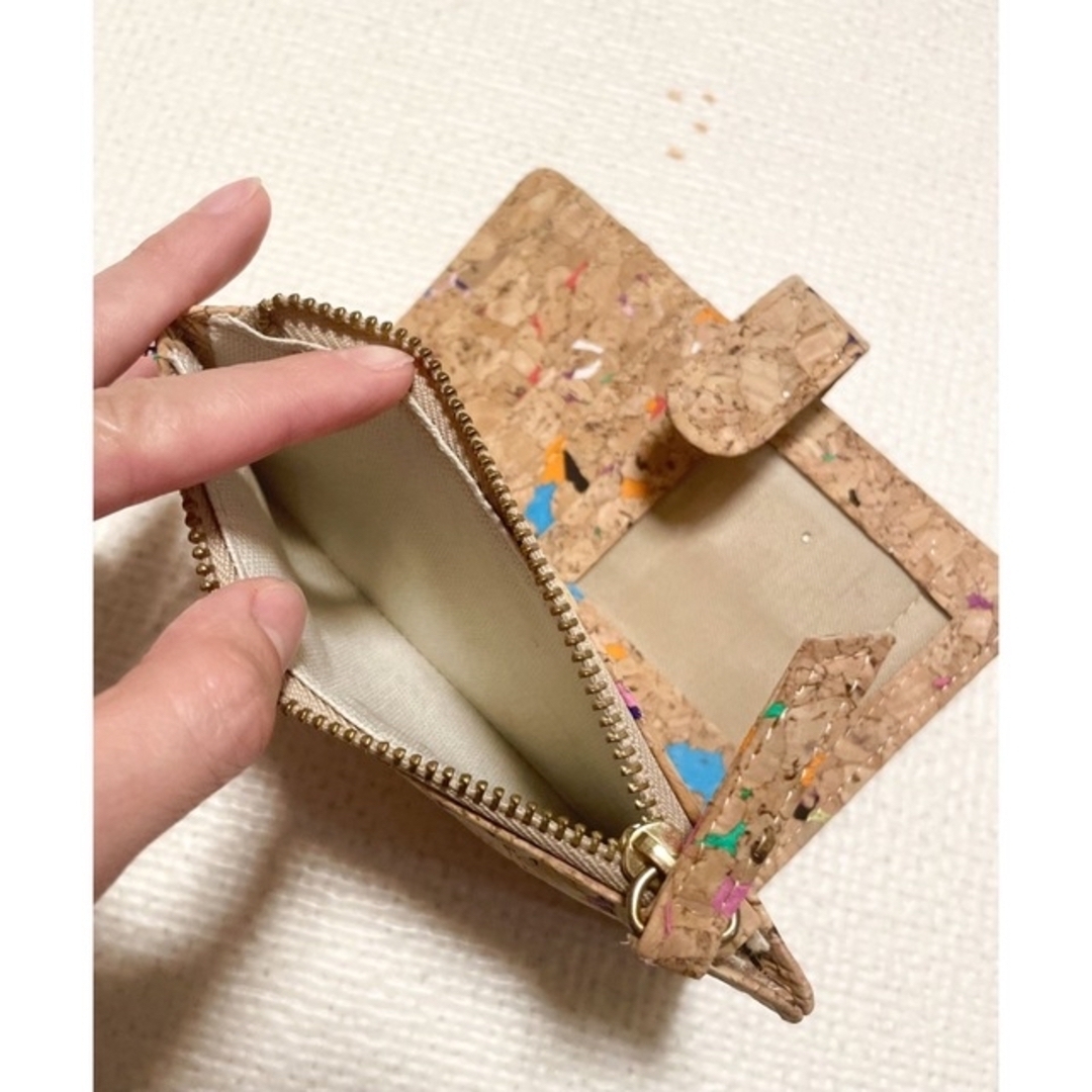 ミニ財布　コルク　軽量 レディースのファッション小物(財布)の商品写真