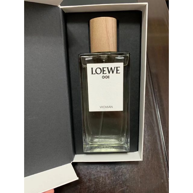 人気SALE定番 LOEWE 001 woman オードパルファム100mlの通販 by hama's shop｜ラクマ 