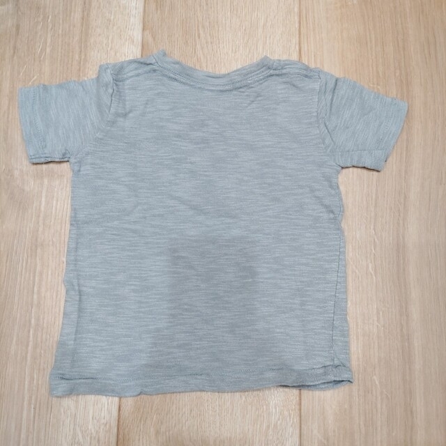 babyGAP(ベビーギャップ)のキッズ　Tシャツ　シャツ　半袖　ポロシャツ　半ズボン　80　ベビー　ギャップ キッズ/ベビー/マタニティのベビー服(~85cm)(シャツ/カットソー)の商品写真
