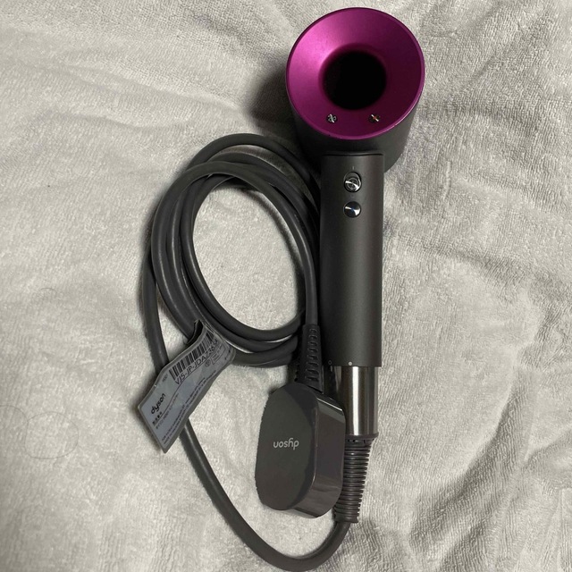 Dyson(ダイソン)の Dyson ドライヤー HD01 スマホ/家電/カメラの美容/健康(ドライヤー)の商品写真