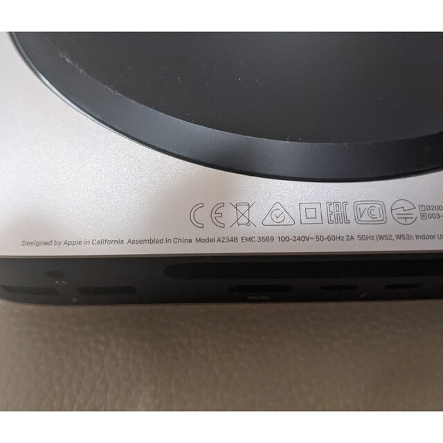 M1 Mac mini MGNR3J/A シルバー A2348 8GB 256 スマホ/家電/カメラのPC/タブレット(デスクトップ型PC)の商品写真