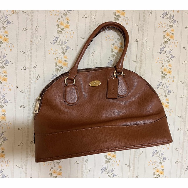 COACH(コーチ)のキャメル♡ レディースのバッグ(ハンドバッグ)の商品写真