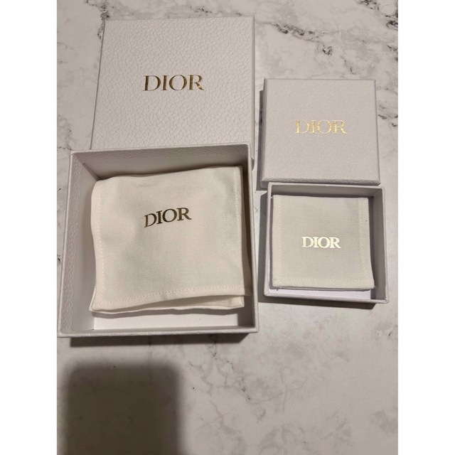 Dior(ディオール)のDior 箱 レディースのバッグ(ショップ袋)の商品写真