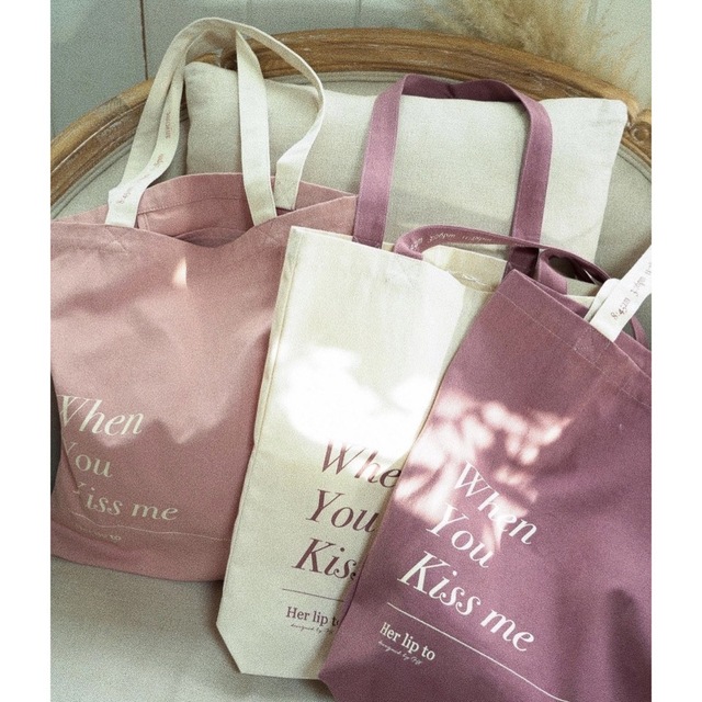 Her lip to(ハーリップトゥ)のHerlipto Organic Cotton Tote Bag ハーリップトゥ レディースのバッグ(トートバッグ)の商品写真