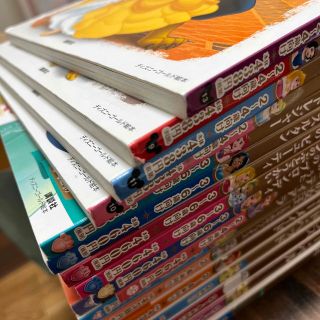 Disney - ディズニーゴールド絵本 18冊セットの通販 by ぽんちゃん's