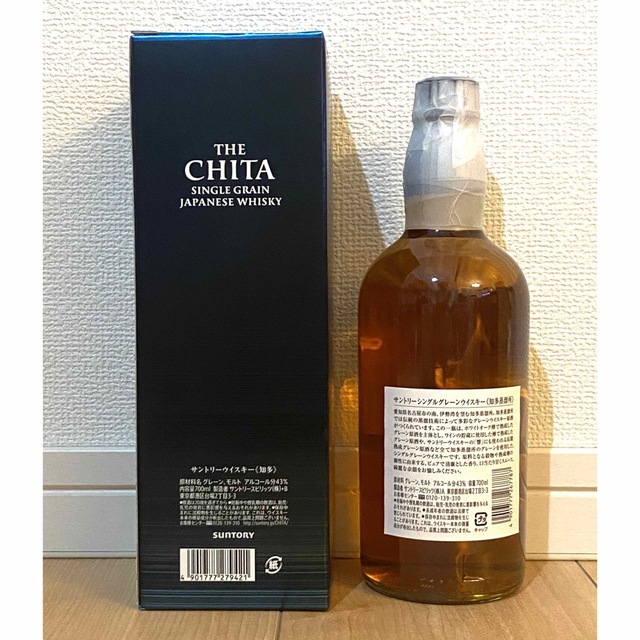 新品未開栓サントリー知多蒸留所シングルグレーンウイスキー限定品　43%700ml 食品/飲料/酒の酒(ウイスキー)の商品写真