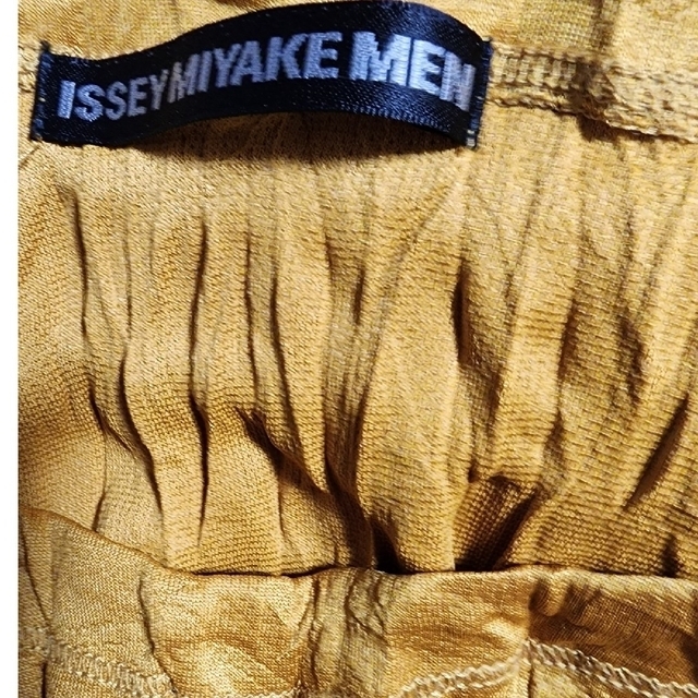 ISSEY MIYAKE MEN(イッセイミヤケメン)の美品　イッセイミヤケ　ISSEY MIYAKE　MEN 　半袖　トップス メンズのトップス(Tシャツ/カットソー(半袖/袖なし))の商品写真