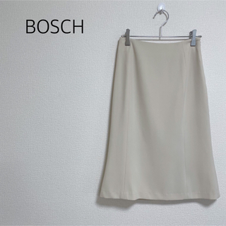 ボッシュ(BOSCH)の【中古美品】BOSCHフレアスカート　ベージュ系　サイズ36 オフィス(ひざ丈スカート)