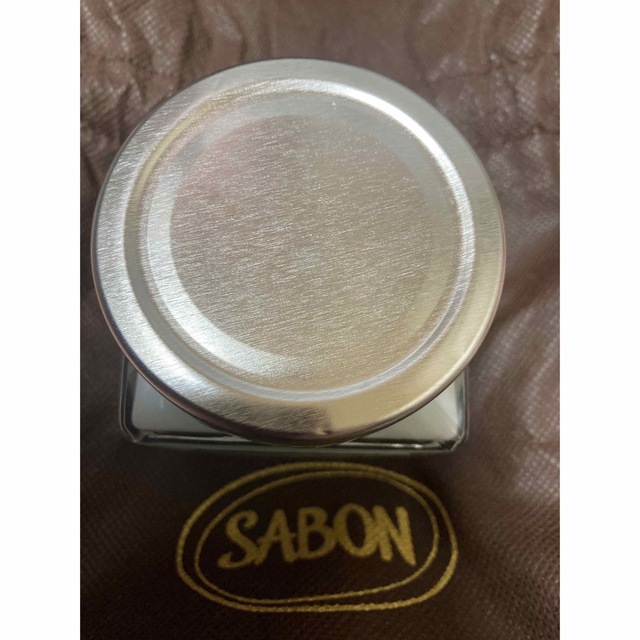 SABON(サボン)のSABON ボディジュレ（デリケートジャスミン）新品未開封 コスメ/美容のスキンケア/基礎化粧品(保湿ジェル)の商品写真