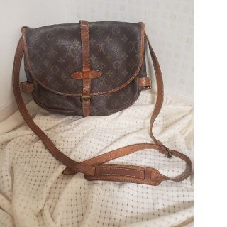 ルイヴィトン(LOUIS VUITTON)のルイヴィトン ソミュール(ショルダーバッグ)