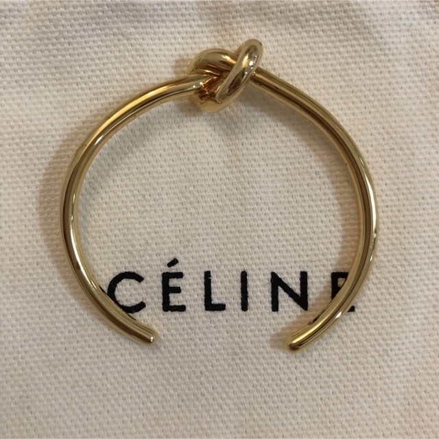 celine フィービー ノットエクストラシンブレスレット