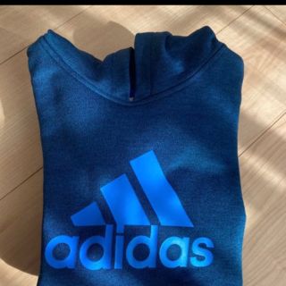 アディダス(adidas)のアディダスパーカー(ジャケット/上着)