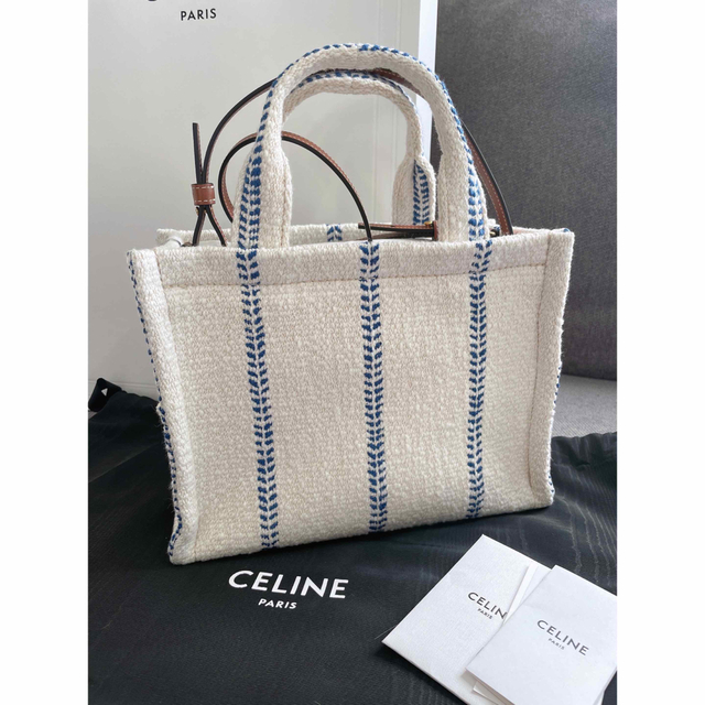 celine(セリーヌ)のセリーヌ　スモールカバタイス レディースのバッグ(ハンドバッグ)の商品写真