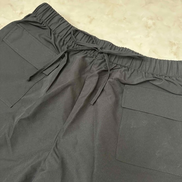 【新品未使用】レディース　ポケット　ショートパンツ　タンクトップ　ブラック レディースのパンツ(ショートパンツ)の商品写真
