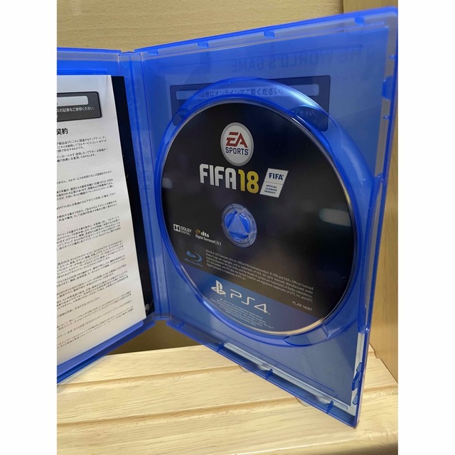 FIFA 18 エンタメ/ホビーのゲームソフト/ゲーム機本体(家庭用ゲームソフト)の商品写真