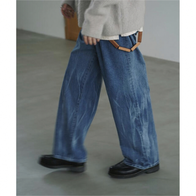 LIDNM(リドム)のLIDNM VAJIRA TUCK VINTAGE DENIM Sサイズ メンズのパンツ(デニム/ジーンズ)の商品写真